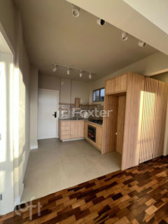 Image 7 - 1028353