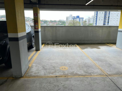 Image 8 - 1028364