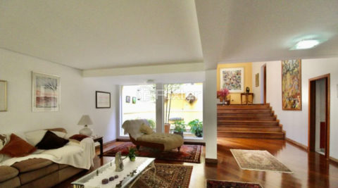 Image 3 - 1028377