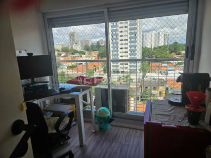Image 14 - 1028398