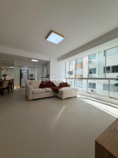 Image 3 - 1028407