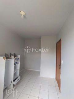 Image 11 - 1028418