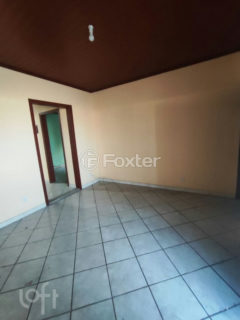 Image 23 - 1028421