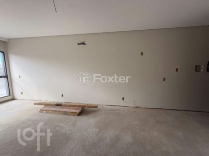 Image 6 - 1028434