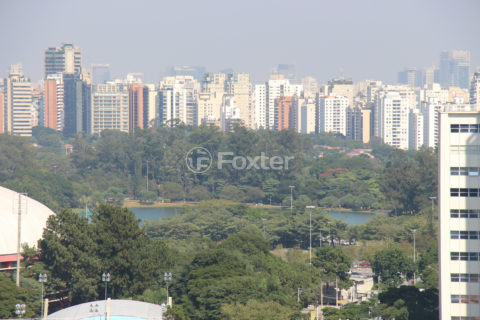 Image 8 - 1028444
