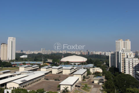 Image 10 - 1028444