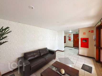 Image 44 - 1028474