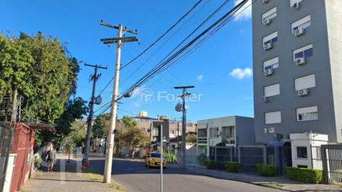 Image 6 - 1028478