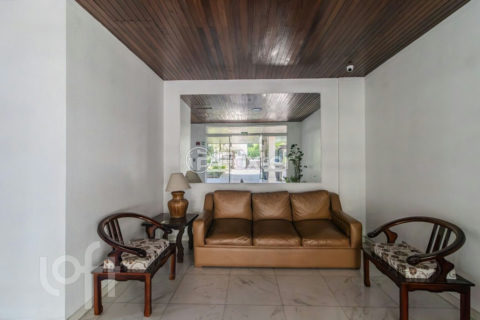 Image 21 - 1028486