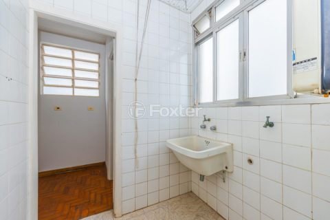 Image 21 - 1028488