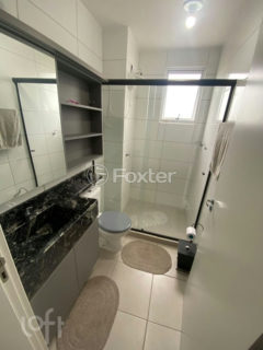 Image 9 - 1028492