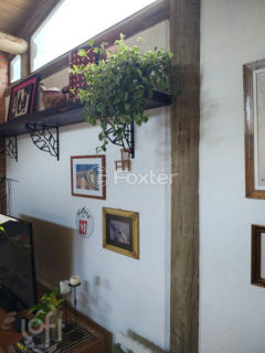 Image 13 - 1028500
