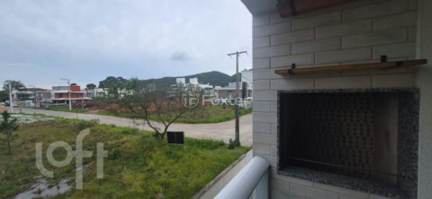 Image 2 - 1028505
