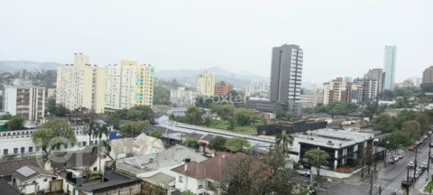 Image 3 - 1028506