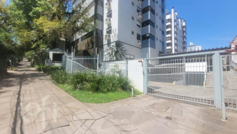 Image 38 - 1028541