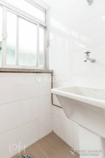 Image 30 - 1028547