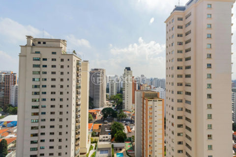 Image 21 - 1028549