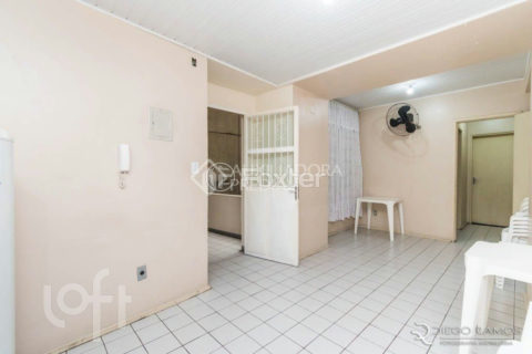 Image 21 - 1028550
