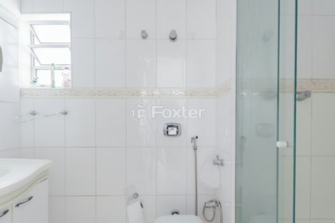 Image 19 - 1028553