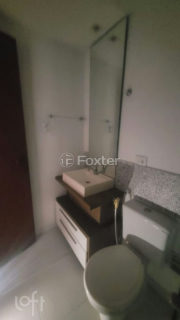 Image 8 - 1028572