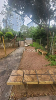 Image 16 - 1028572