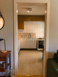 Image 9 - 1028587