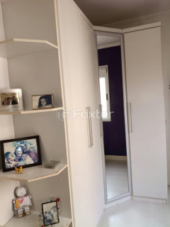 Image 9 - 1028603