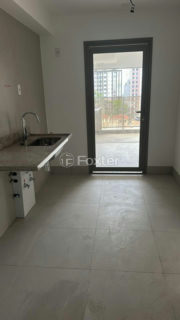 Image 5 - 1028605