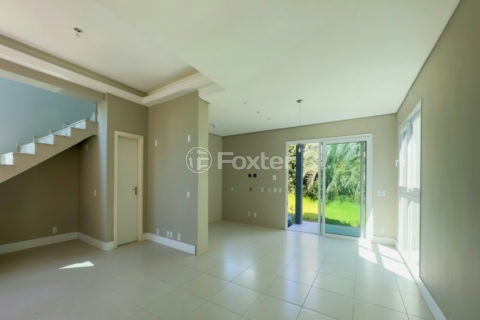 Image 2 - 1028620