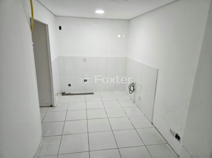 Image 4 - 1028625