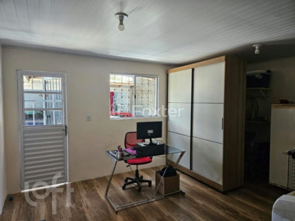 Image 7 - 1028657