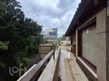 Image 62 - 1028669