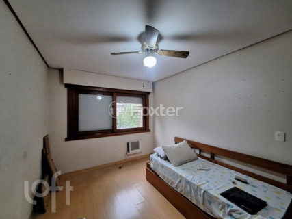 Image 35 - 1028669