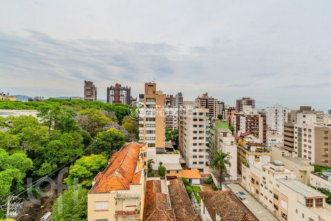 Image 4 - 1028670