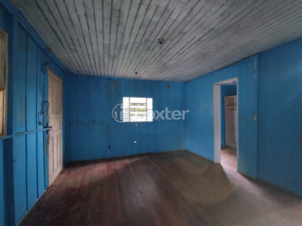 Image 7 - 1028676