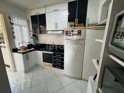 Image 7 - 1028683