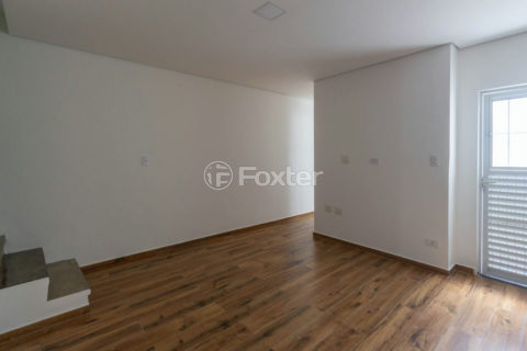 Image 4 - 1028685