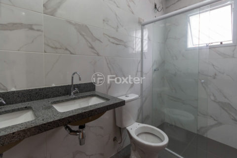 Image 11 - 1028685