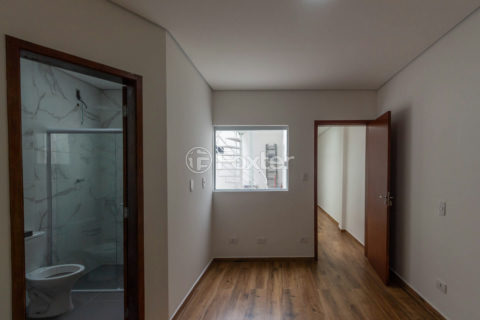 Image 23 - 1028685
