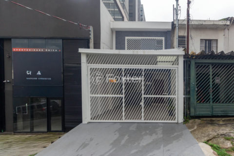 Image 32 - 1028685