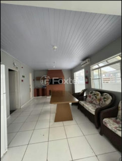 Image 4 - 1028690
