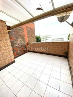 Image 22 - 1028691