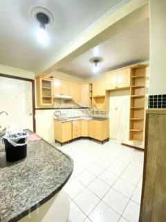 Image 7 - 1028691