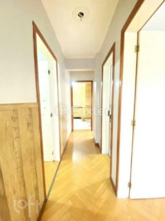 Image 13 - 1028691