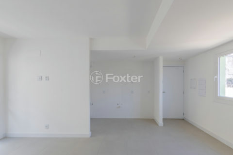 Image 7 - 1028697