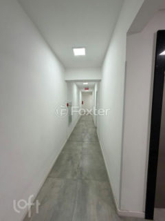 Image 11 - 1028717