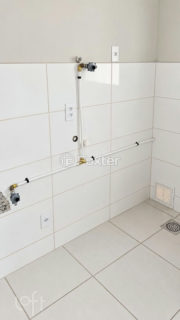 Image 16 - 1028721