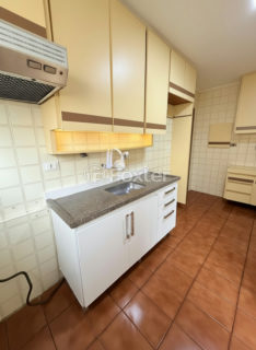 Image 37 - 1028730