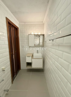 Image 31 - 1028730
