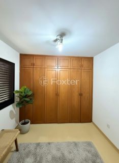 Image 32 - 1028730